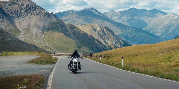 I 5 migliori itinerari al mondo per un viaggio in moto